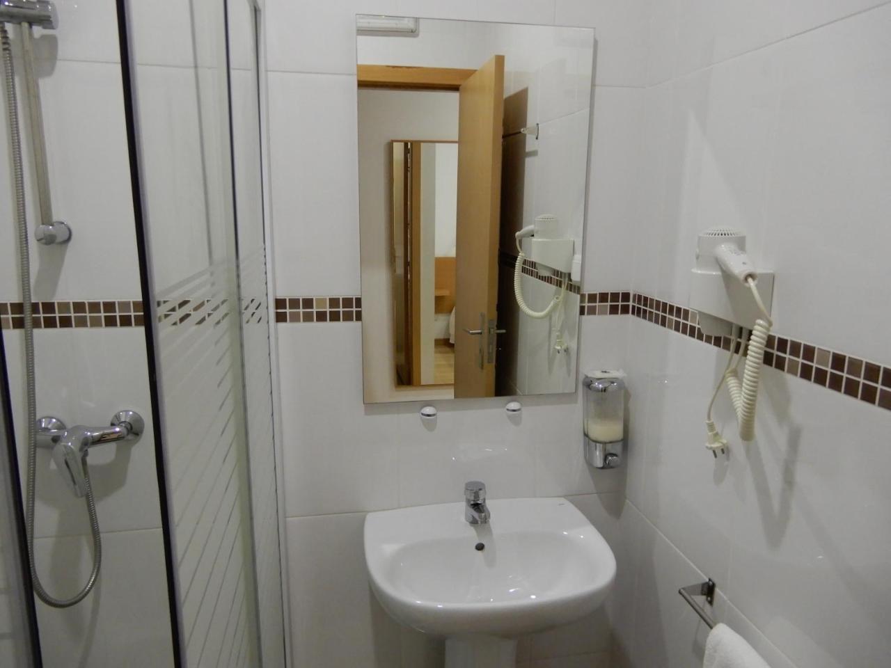 Guesthouse Coimbra City Luaran gambar